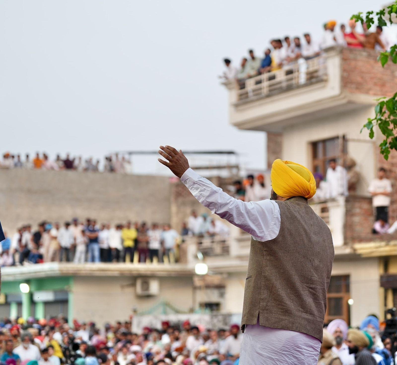 ਮੋਹਾਲੀ ਦੀ ਧਰਤੀ ਤੋਂ ਪੰਜਾਬ ਦੇ ਨੌਜਵਾਨਾਂ ਨੂੰ ਮੁੱਖ ਮੰਤਰੀ ਭਗਵੰਤ ਮਾਨ ਦਾ ਸੁਨੇਹਾ: ਆਪਣਾ ਕਾਰੋਬਾਰ ਸ਼ੁਰੂ ਕਰੋ, ਸਰਕਾਰ ਹਰ ਸੰਭਵ ਮਦਦ ਕਰੇਗੀ